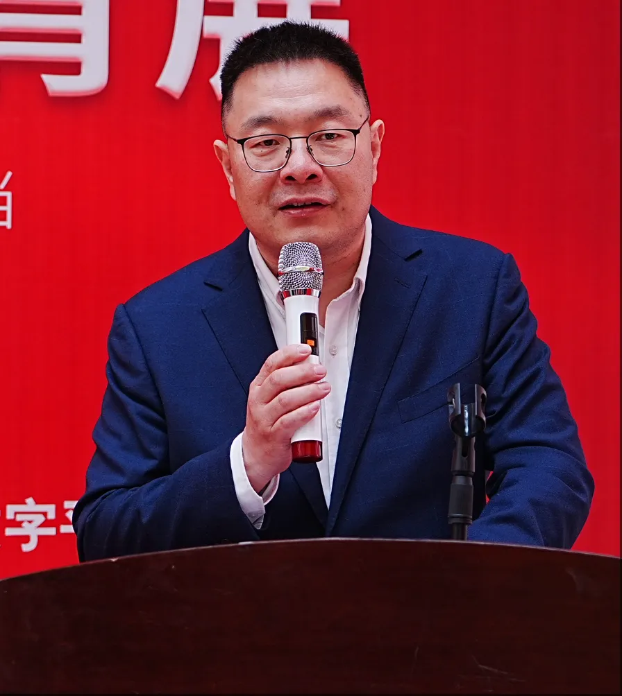 陈光
